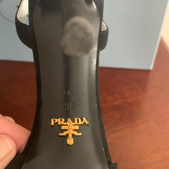 Authentic Womens gently worn Prada heels size 38/ 8 B - Picture 11 of 16